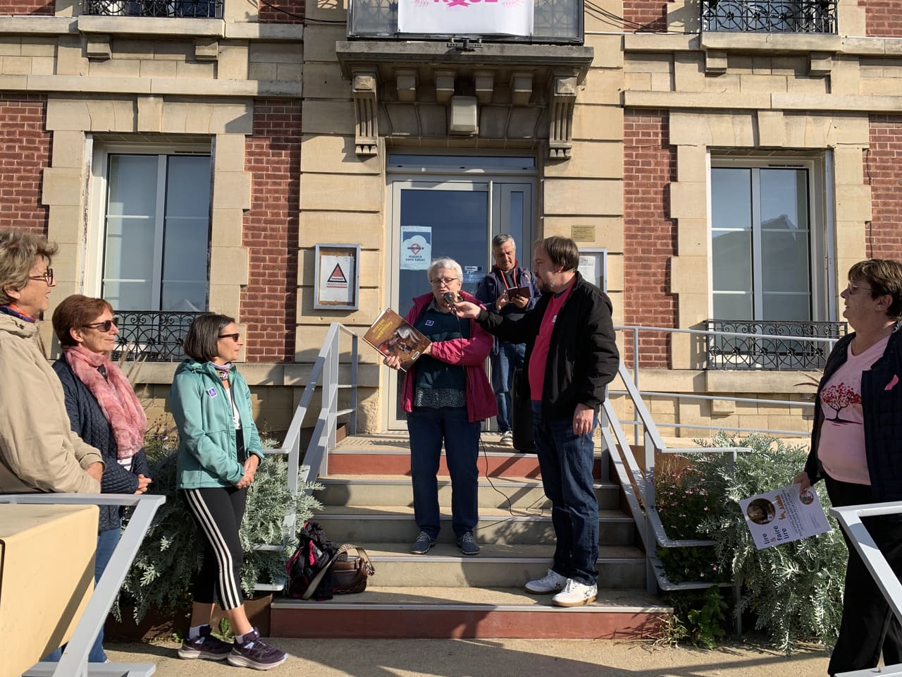 Un anniversaire militant